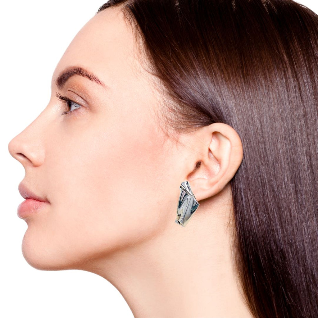 Twisted Form Drop Earrings Silver Nestasia