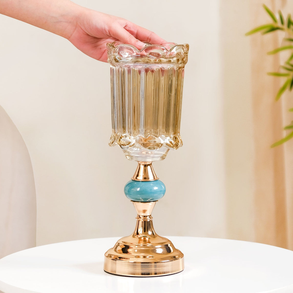 Scalloped Glass Hurricane Candle Stand And Vase Nestasia