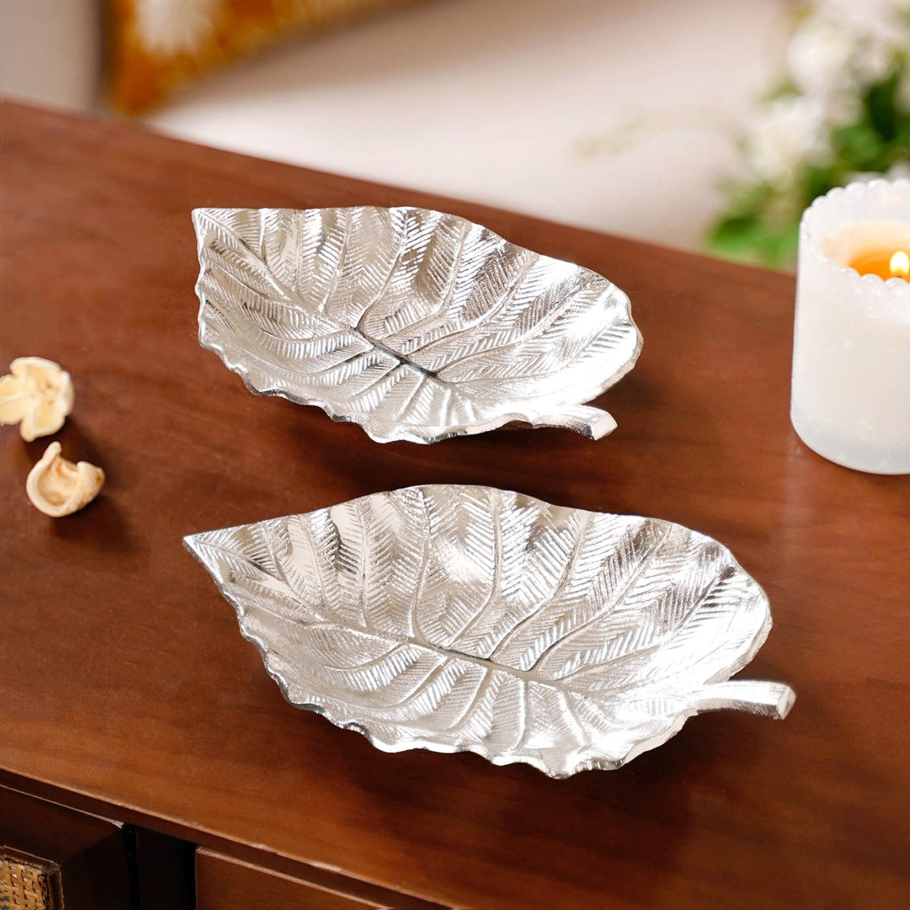 Silver Colocasia Leaf Metal Tray Set Of 2 Nestasia