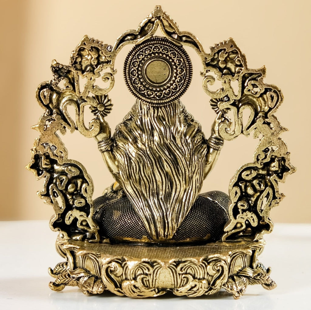 Vishnupriya Maha Laxmi Pure Brass Idol With Gift Box 10cm Nestasia