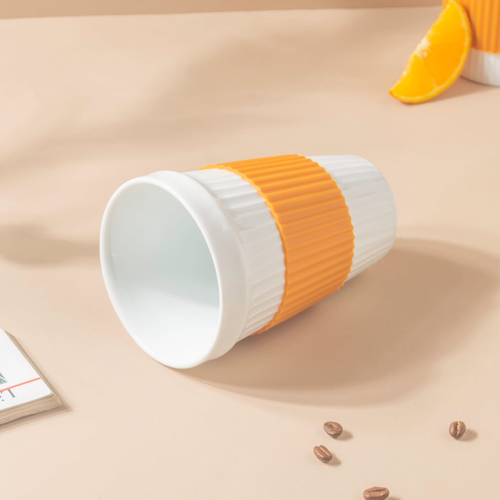 White Ribbed Drinkware With Silicone Band 400 ml Nestasia