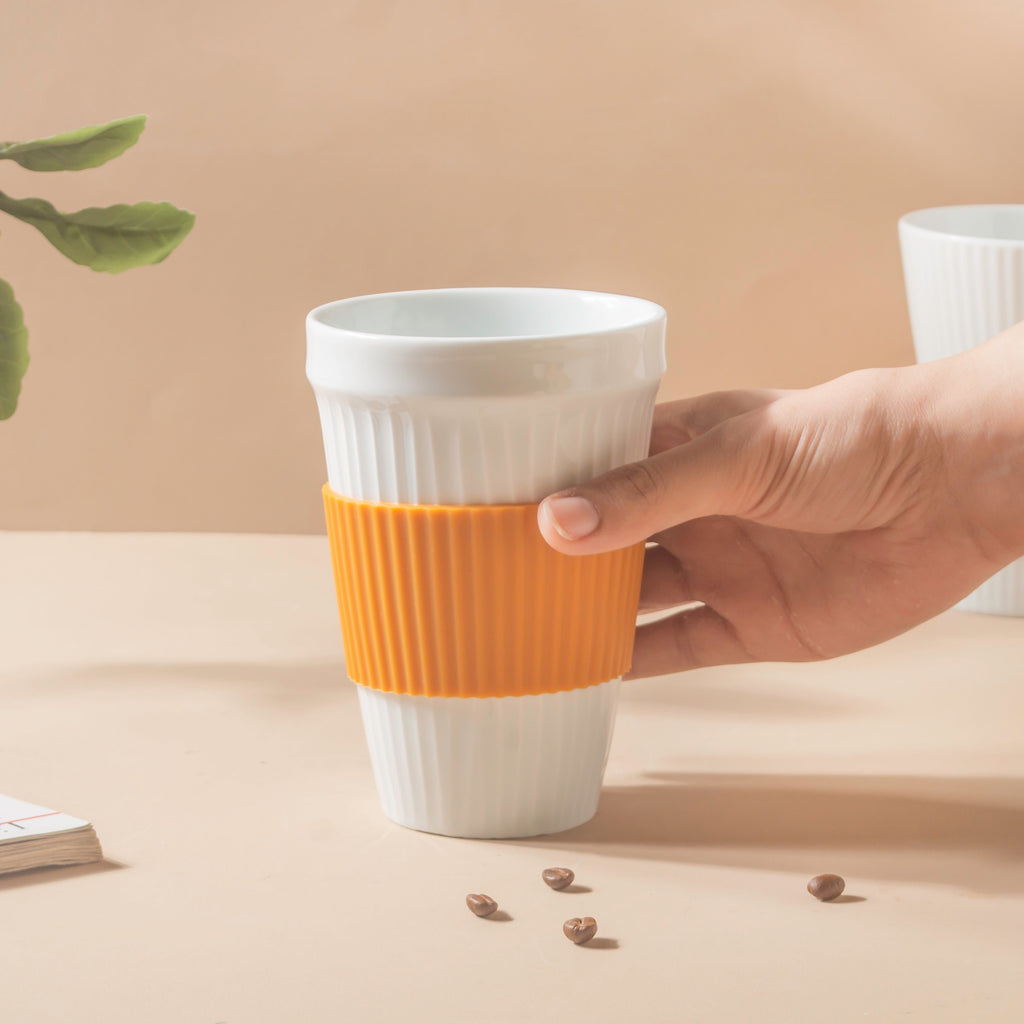 White Ribbed Drinkware With Silicone Band 400 ml Nestasia