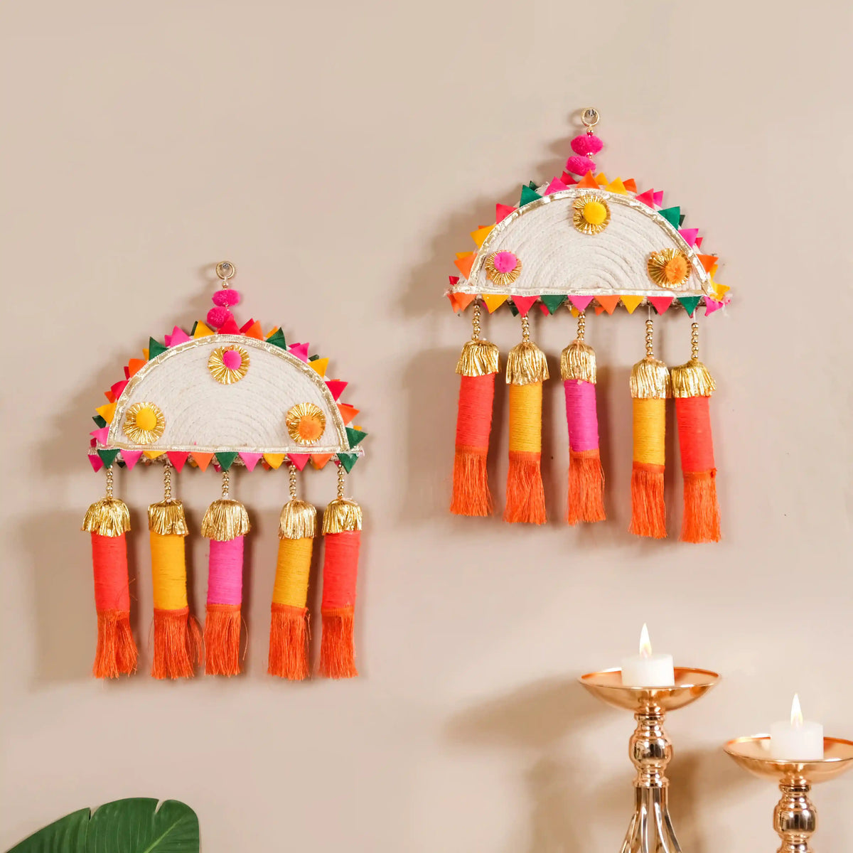 Multicolour Decorative Wall Hanging Set of 2 Nestasia
