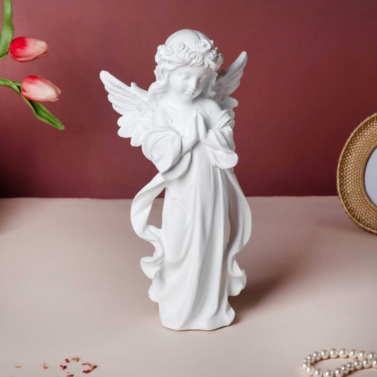 Angel Statue Nestasia