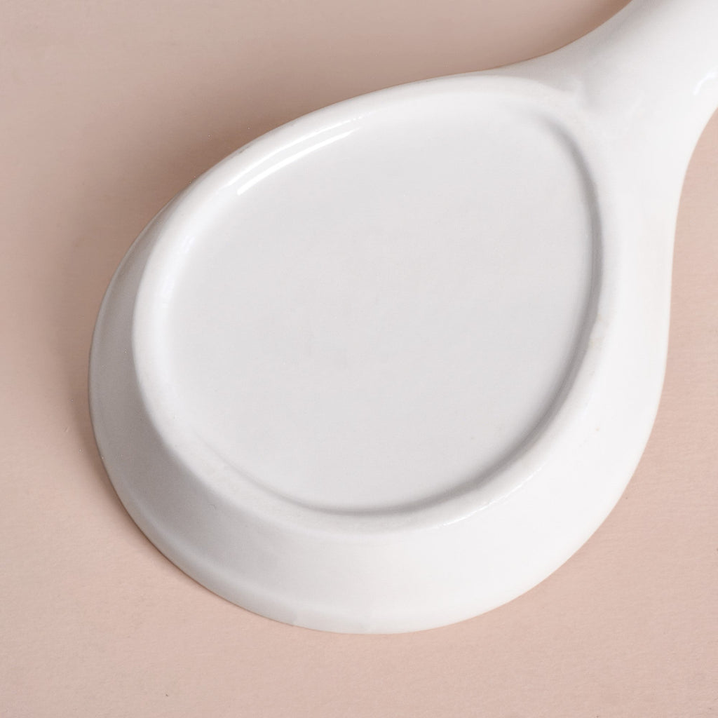White Ceramic Spoon Holder With Wooden Tray Nestasia