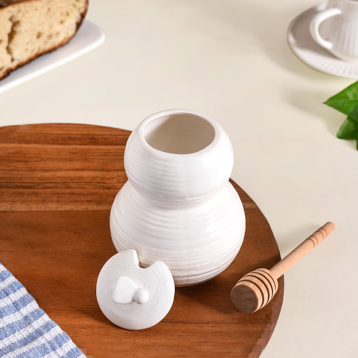 White Honey Pot With Wooden Dipper 350ml Nestasia