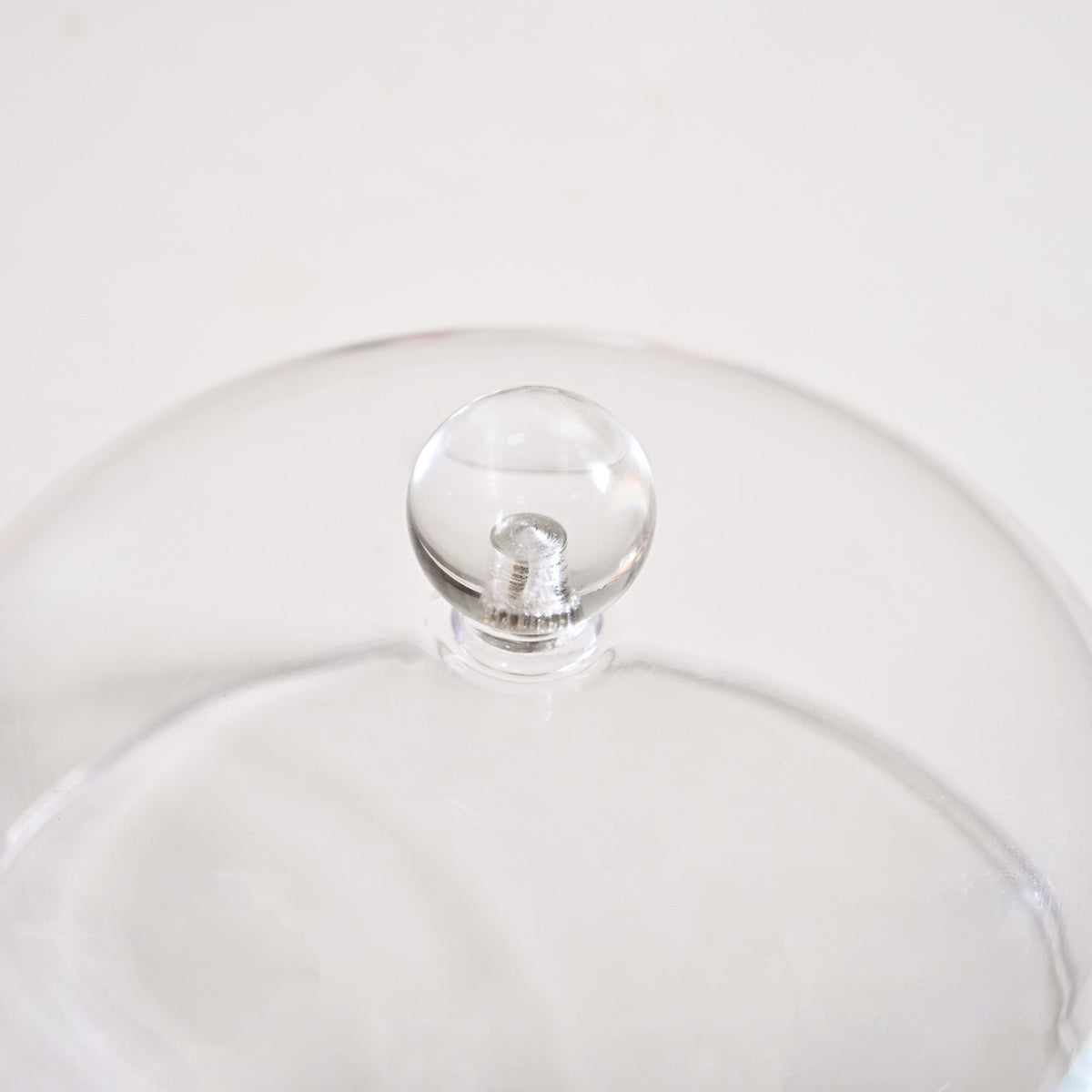 Wooden Cake Stand With Transparent Cloche 17cm Nestasia