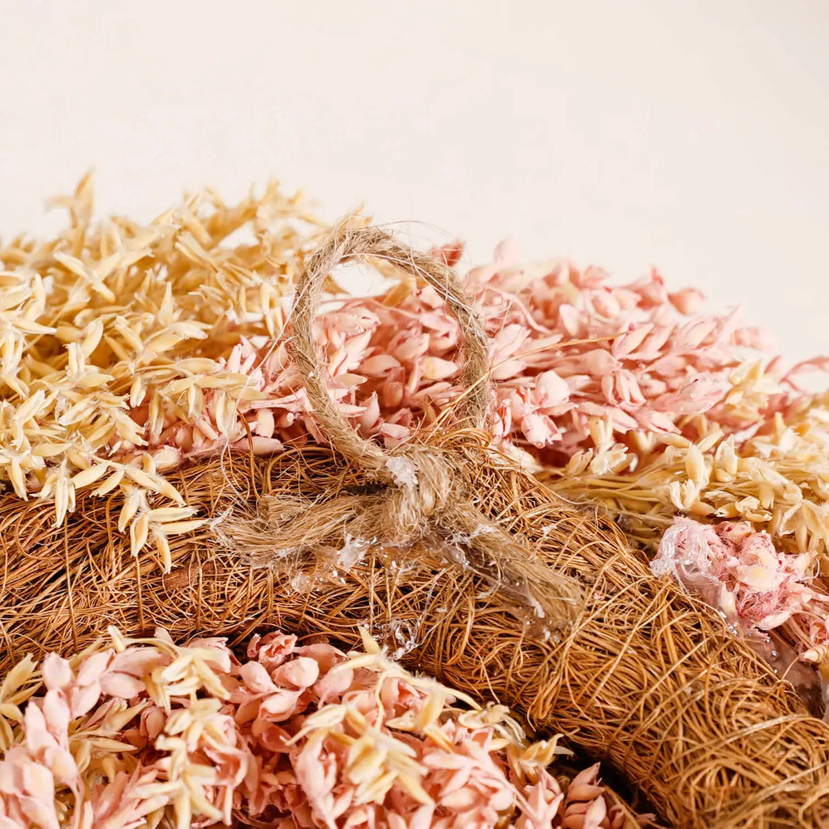 Eco-Friendly Rose Dried Flower Wreath Pink Nestasia